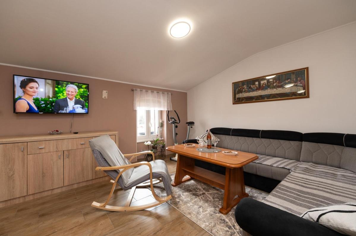 Apartman Kesten Lovran Ngoại thất bức ảnh