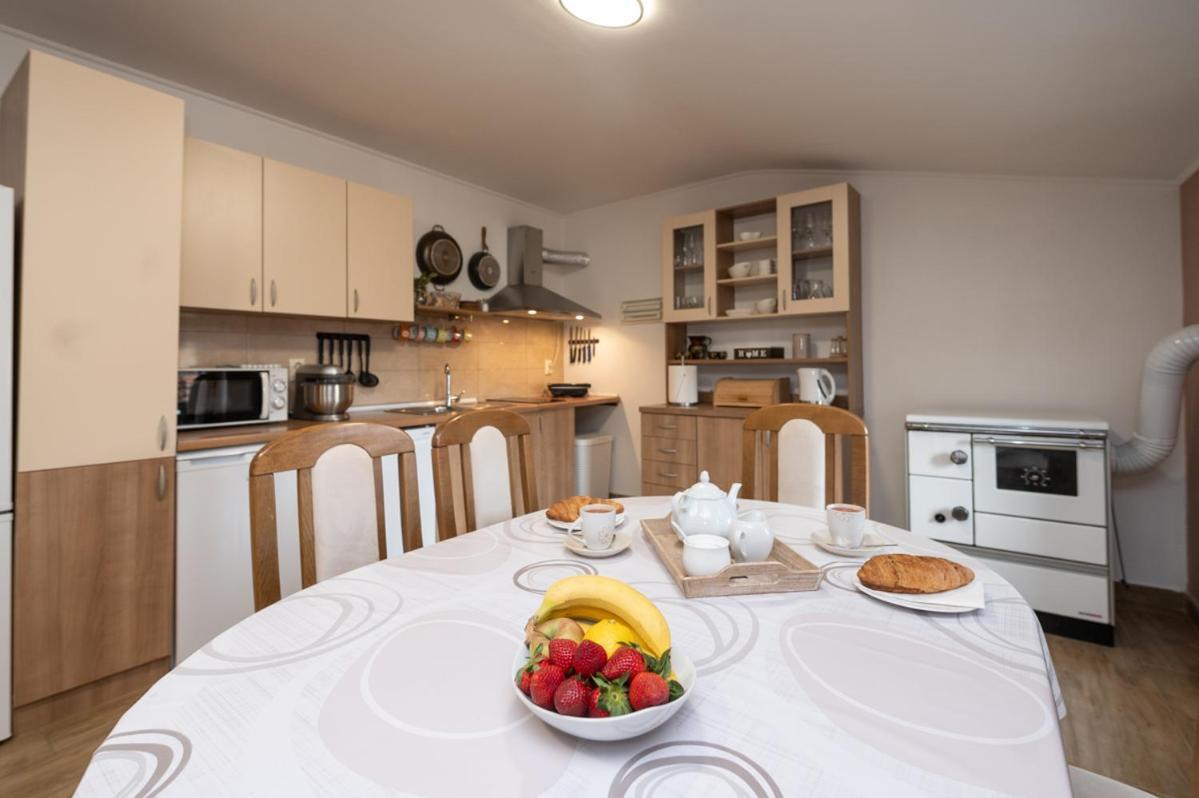 Apartman Kesten Lovran Ngoại thất bức ảnh